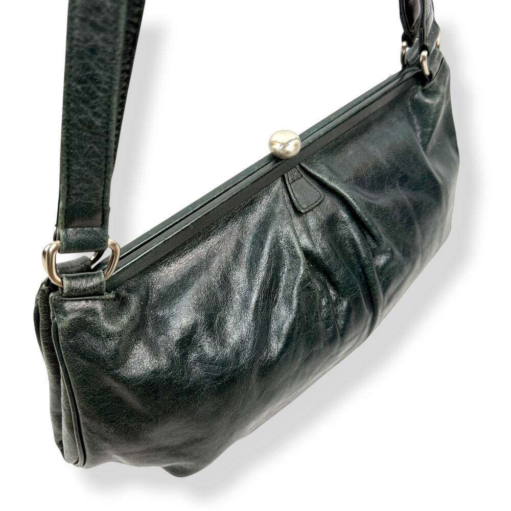 ❌SOLD❌ Vintage HOBO INTERNATIONAL fine leather kiss lock purse - Picture 11 of 14